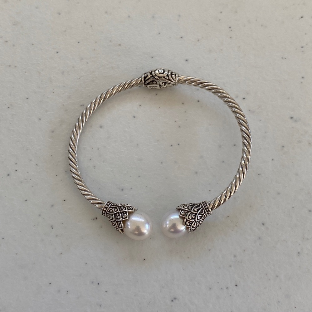 Sarda Artisan Bali Sterling Hinged Silver Twist Cuff Bracelet with Pearl Ends - Picture 3 of 9